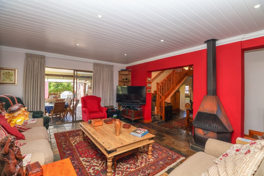 4 Bedroom Property for Sale in Groenvallei Western Cape